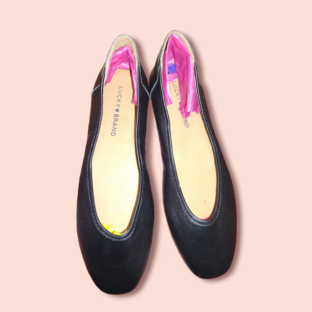 Lucky Brand Black Flat Round Toe, Size 8.5
